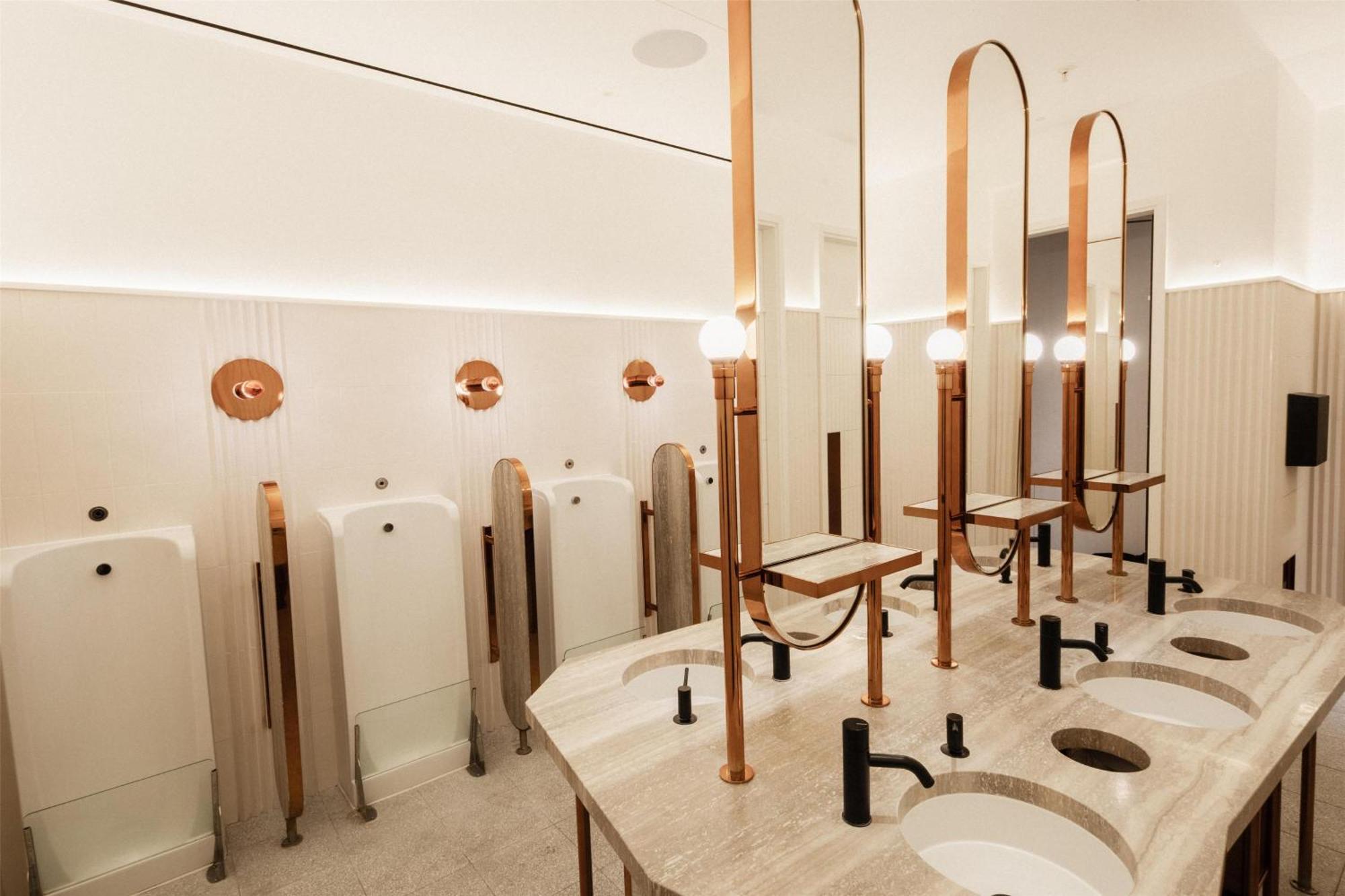 Hart Shoreditch London, Curio Collection By Hilton Hotel Londen