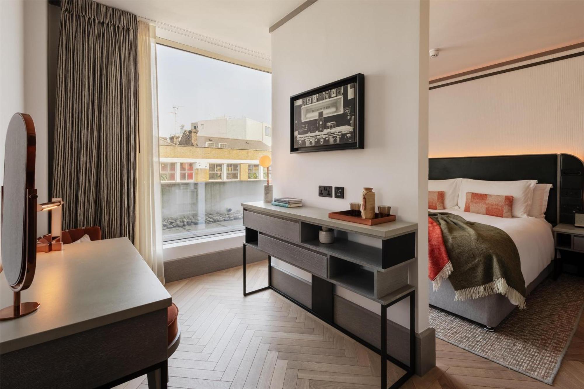 Hart Shoreditch London, Curio Collection By Hilton
