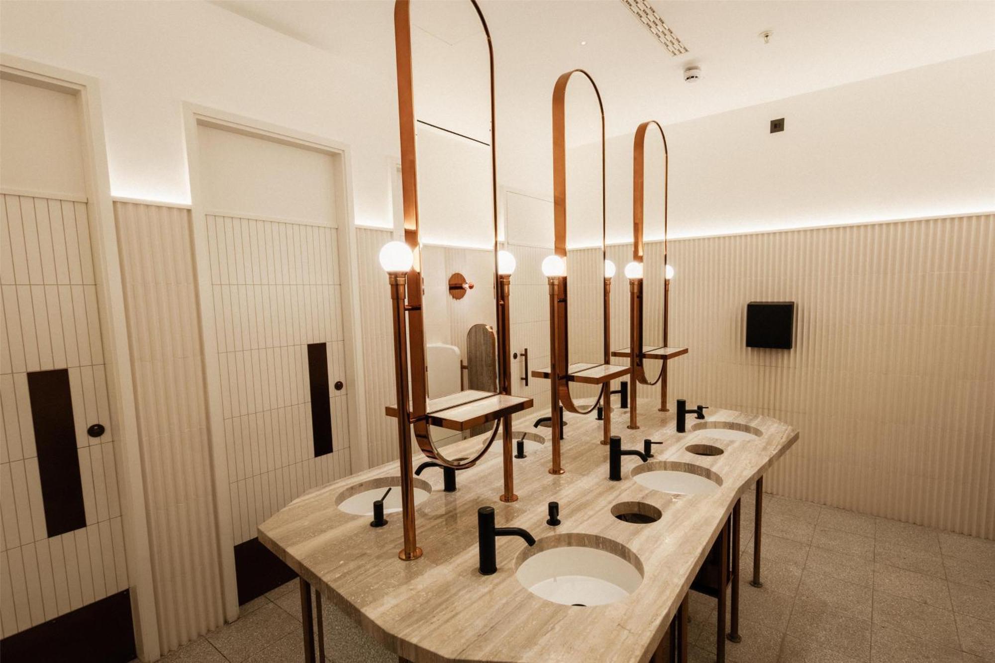 Hart Shoreditch London, Curio Collection By Hilton 4* Londen